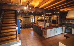 La Casa de Consuelo 3